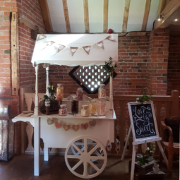 sweet cart with rustic decor