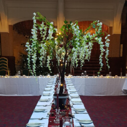 wedding tree centrepiece with wisteria